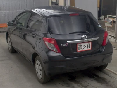 TOYOTA VITZ