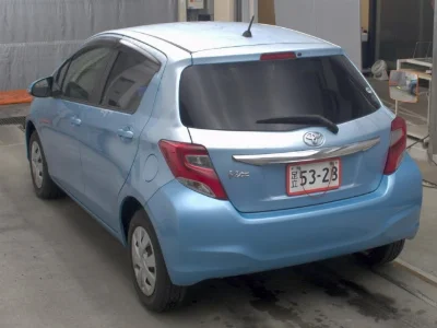 TOYOTA VITZ
