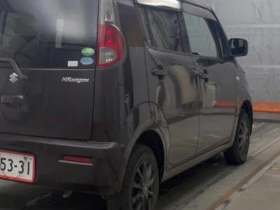 SUZUKI MRWAGON