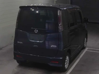 NISSAN ROOX