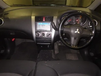 MITSUBISHI COLT PLUS