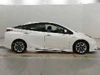 Цена авто Toyota Prius с аукционов Японии, номер кузова ZVW50, пробег 148 000, оценка 8