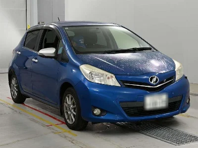 TOYOTA VITZ