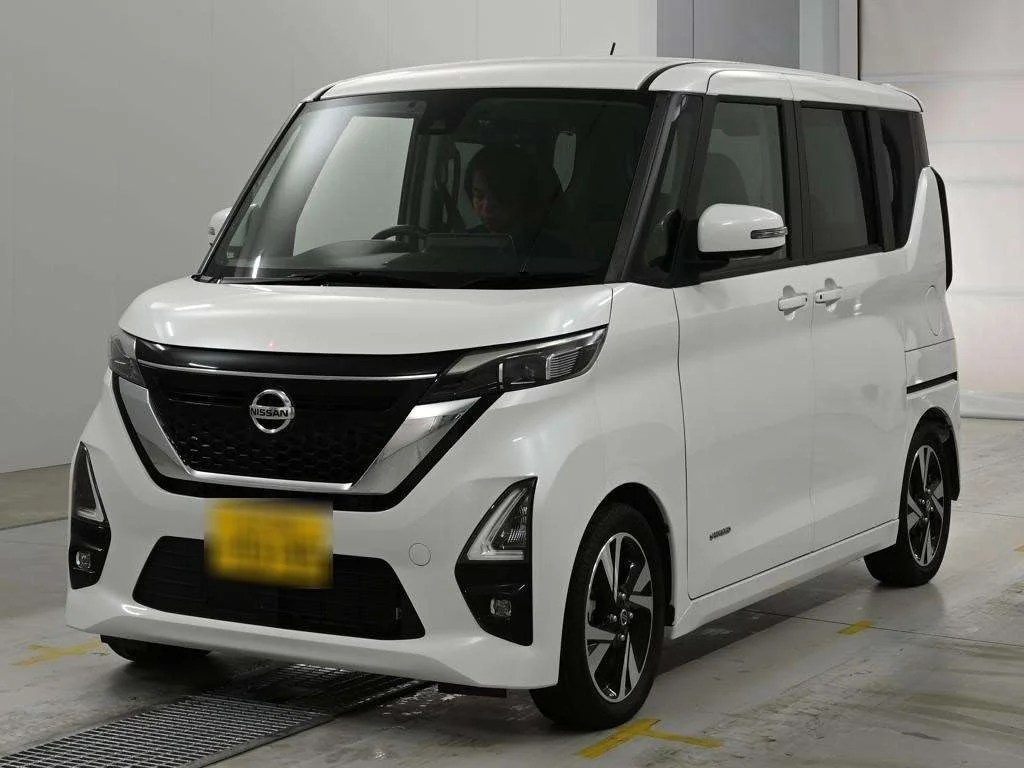 Nissan Roox 2022