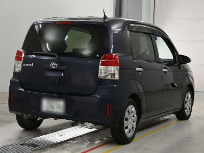 TOYOTA SPADE