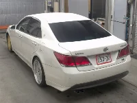 Цена авто Toyota Crown с аукционов Японии, номер кузова AWS210, пробег 102 000, оценка 2