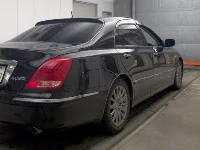 Цена авто Toyota CROWN MAJESTA с аукционов Японии, номер кузова UZS186, пробег 126 000, оценка 6