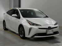 Цена авто Toyota Prius с аукционов Японии, номер кузова ZVW51, пробег 61 000, оценка 3