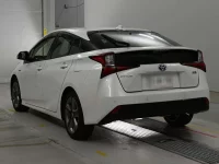 Цена авто Toyota Prius с аукционов Японии, номер кузова ZVW51, пробег 61 000, оценка 3