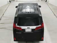Цена авто Toyota Alphard с аукционов Японии, номер кузова AGH30W, пробег 19 000, оценка 2