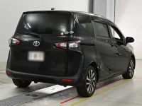 Цена авто Toyota Sienta с аукционов Японии, номер кузова NSP170G, пробег 78 000, оценка 2