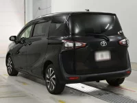Цена авто Toyota Sienta с аукционов Японии, номер кузова NSP170G, пробег 78 000, оценка 2