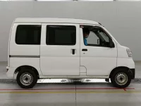 Цена авто Daihatsu Hijet Cargo с аукционов Японии, номер кузова S321V, пробег 64 000, оценка 2