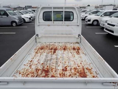 SUZUKI CARRY TRUCK