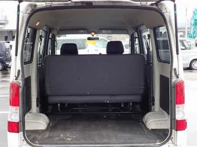 TOYOTA LITE ACE VAN