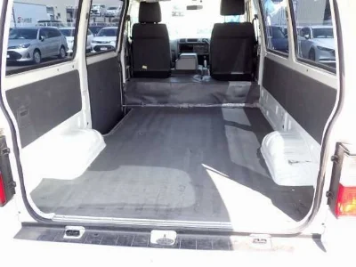 MAZDA BONGO VAN