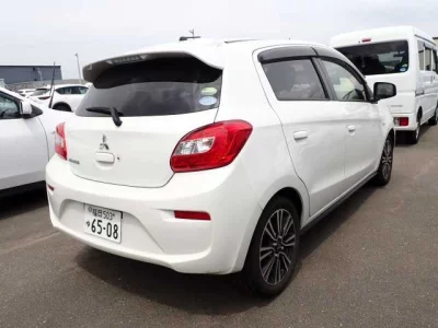 MITSUBISHI MIRAGE