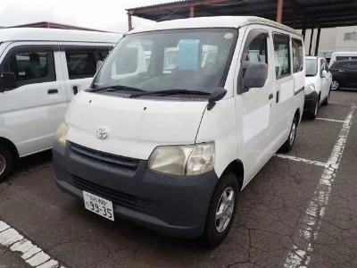 TOYOTA TOWN ACE VAN