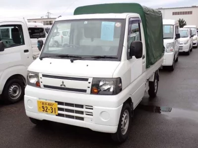 MITSUBISHI MINICAB TRUCK
