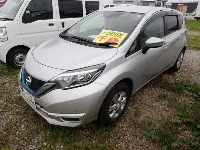 Цена авто Nissan Note с аукционов Японии, номер кузова SNE12, пробег 28 000, оценка 8