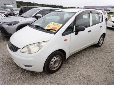 MITSUBISHI COLT