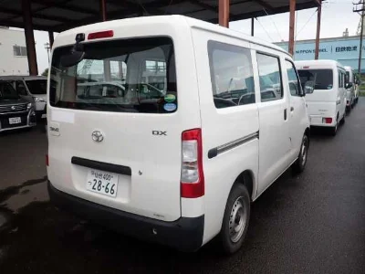 TOYOTA TOWN ACE VAN