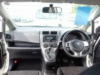 TOYOTA RACTIS