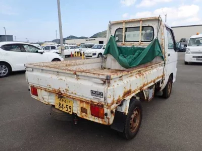DAIHATSU HIJET TRUCK