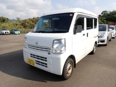NISSAN CLIPPER VAN
