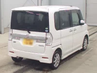 Цена авто Daihatsu Tanto с аукционов Японии, номер кузова LA600S, пробег 92 000, оценка 3