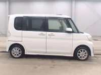 Цена авто Daihatsu Tanto с аукционов Японии, номер кузова LA600S, пробег 92 000, оценка 3