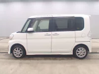 Цена авто Daihatsu Tanto с аукционов Японии, номер кузова LA600S, пробег 92 000, оценка 3