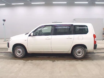 TOYOTA SUCCEED