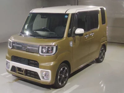DAIHATSU WAKE