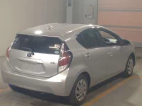 Цена авто Toyota Aqua с аукционов Японии, номер кузова NHP10, пробег 145 000, оценка 8