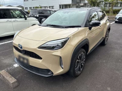 TOYOTA YARIS CROSS