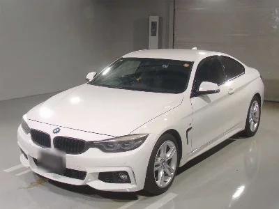 BMW 4 SERIES