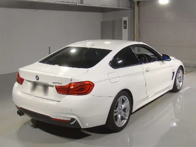 BMW 4 SERIES