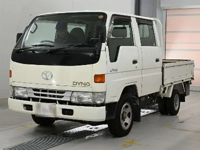 TOYOTA DYNA