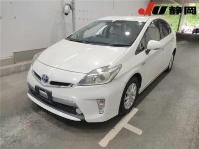 TOYOTA PRIUS PHV
