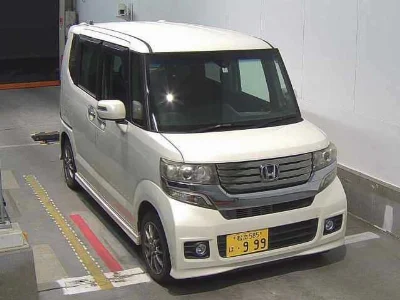 HONDA N BOX PLUS
