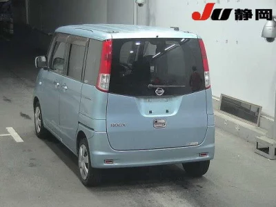 NISSAN ROOX
