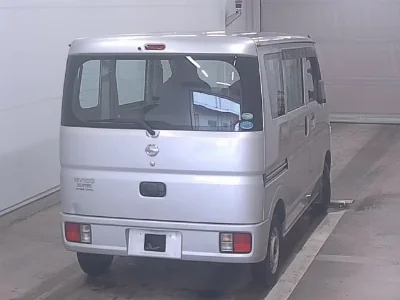 NISSAN CLIPPER VAN
