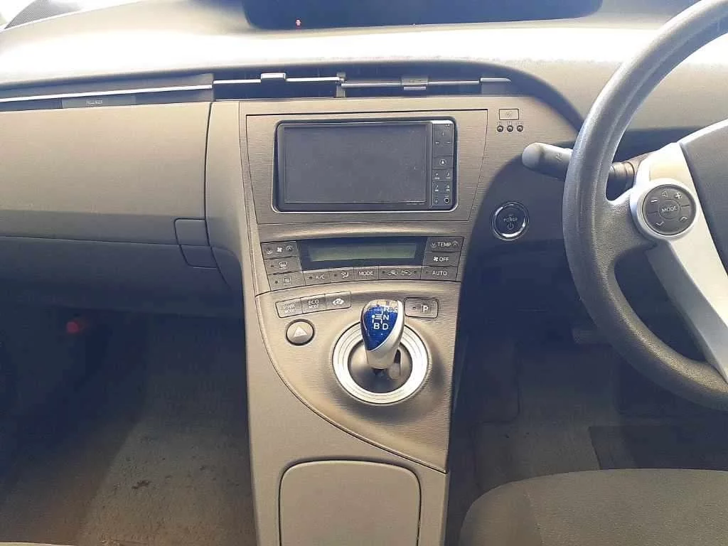Toyota Prius L, миниатюра 11