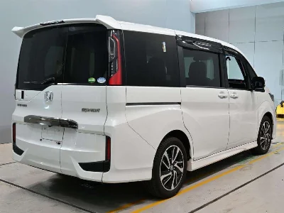 Статистика аукционов Honda Stepwgn