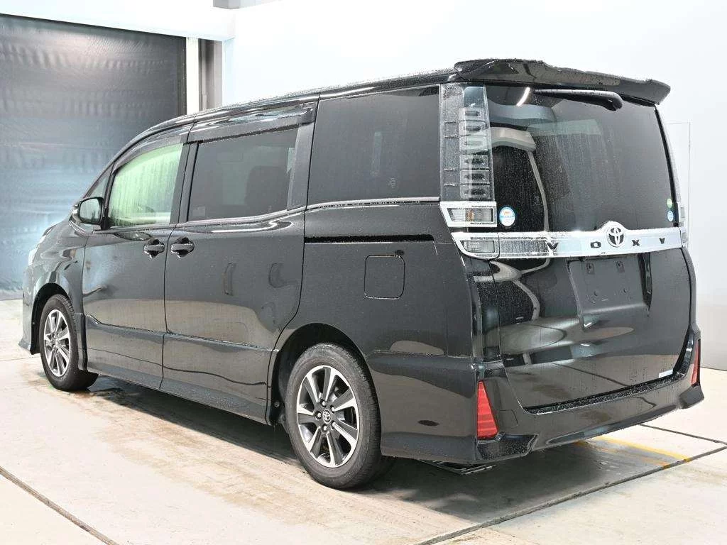 Toyota Voxy ZS, миниатюра 6