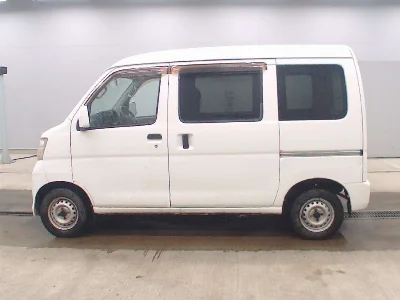 DAIHATSU HIJET VAN