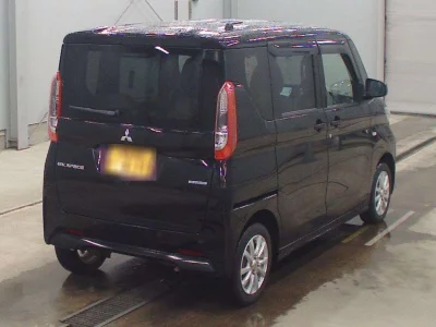 Mitsubishi eK X Space