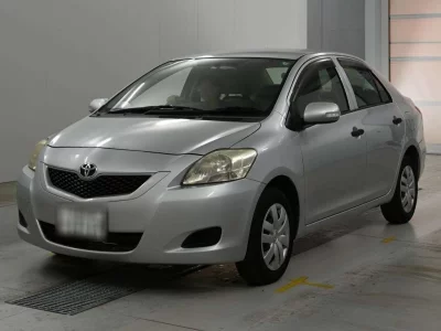 TOYOTA BELTA 1