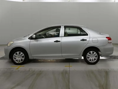 TOYOTA BELTA 4